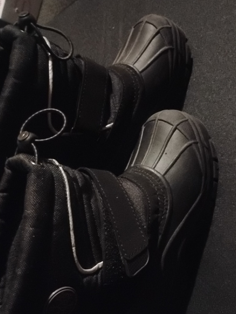 Kids Black Waterproof Winter Boots - Unbranded - Picture 2 of 5